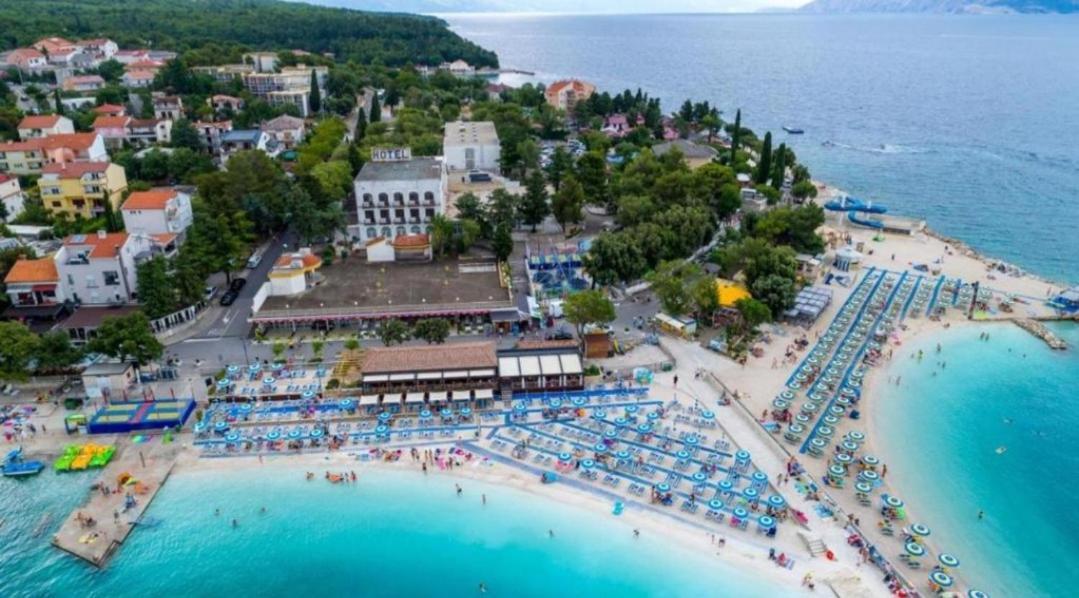 Goya - Selce Apartment Екстериор снимка
